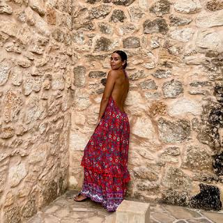 Cristina Pedroche feet photo thumbnail