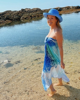 Jane Seymour feet photo thumbnail