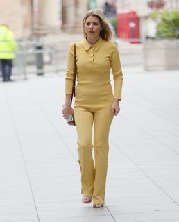 Mollie King feet photo thumbnail