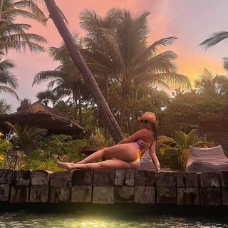 Chanel West Coast feet photo thumbnail