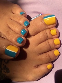 Deedee Rican feet photo thumbnail