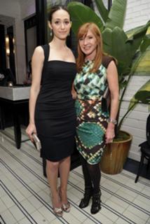 Emmy Rossum feet photo thumbnail