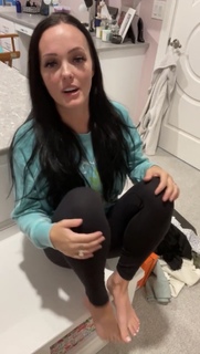 Brittney Smith feet photo thumbnail