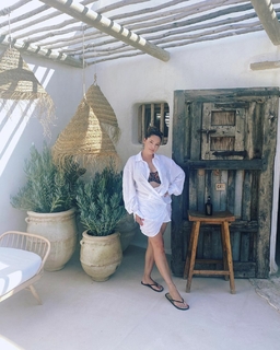 Kelly Brook feet photo thumbnail