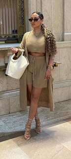 Adrienne Houghton feet photo thumbnail
