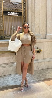 Adrienne Houghton feet photo thumbnail