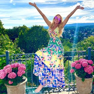Sonya Kraus feet photo thumbnail