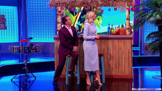 Holly Willoughby feet photo thumbnail