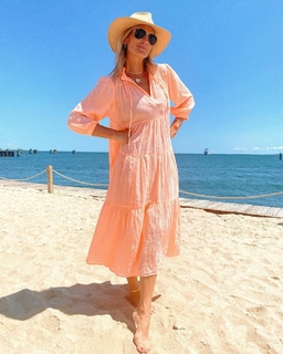 Molly Sims feet photo thumbnail