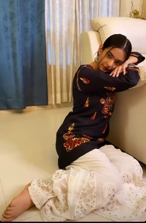 Anushka Sen feet photo thumbnail