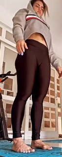 Kelly Key feet photo thumbnail