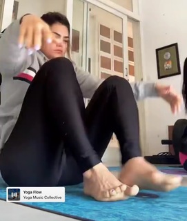 Kelly Key feet photo thumbnail