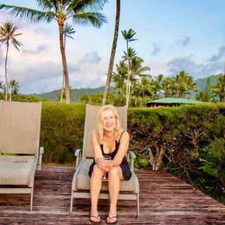 Angela Kinsey feet photo thumbnail