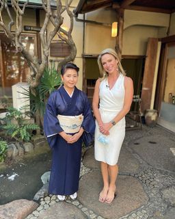 Amy Robach feet photo thumbnail