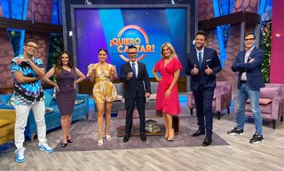 Laura González feet photo thumbnail