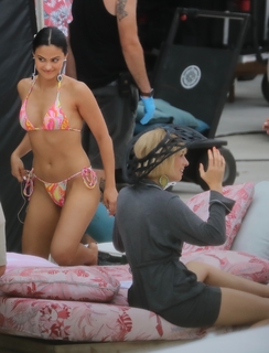 Camila Mendes feet photo thumbnail