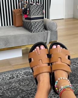 Chiara Ferragni feet photo thumbnail