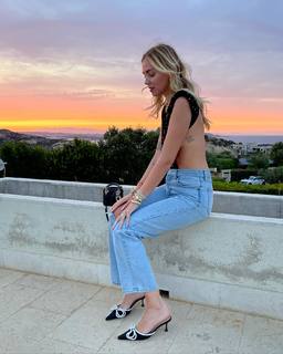 Chiara Ferragni feet photo thumbnail