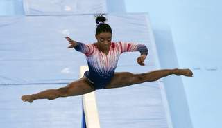 Simone Biles feet photo thumbnail