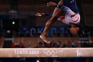 Simone Biles feet photo thumbnail