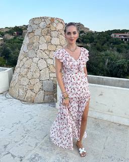 Chiara Ferragni feet photo thumbnail