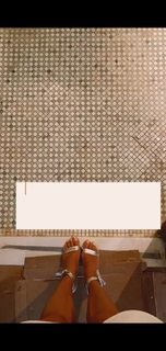 Kelly Bensimon feet photo thumbnail