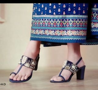 Kiara Advani feet photo thumbnail