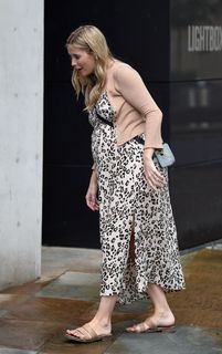 Rachel Riley feet photo thumbnail