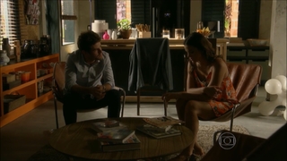 Bruna Marquezine feet photo thumbnail