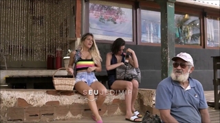 Bruna Marquezine feet photo thumbnail