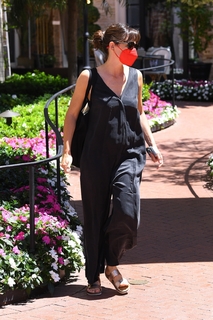 Jennifer Garner feet photo thumbnail