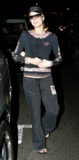 Paris Hilton feet photo thumbnail