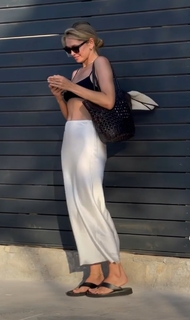 Vera Brezhneva feet photo thumbnail