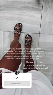 Giorgia Crivello feet photo thumbnail