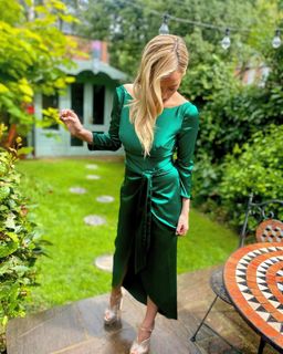 Laura Whitmore feet photo thumbnail