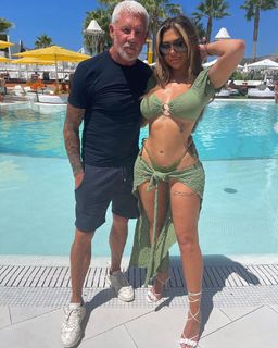 Chloe Ferry feet photo thumbnail