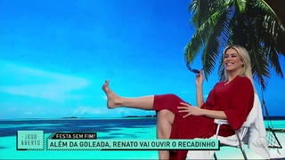 Renata Fan feet photo thumbnail