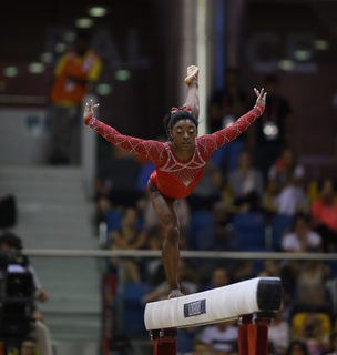 Simone Biles feet photo thumbnail