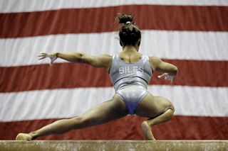 Simone Biles feet photo thumbnail