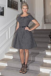 Cameron Diaz feet photo thumbnail