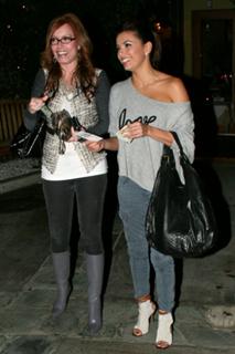 Eva Longoria feet photo thumbnail