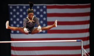 Simone Biles feet photo thumbnail