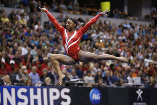 Simone Biles feet photo thumbnail