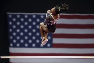 Simone Biles feet photo thumbnail