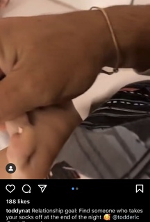 Natalie Noel Mariduena feet photo thumbnail