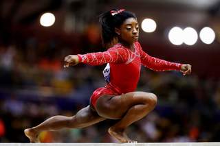 Simone Biles feet photo thumbnail