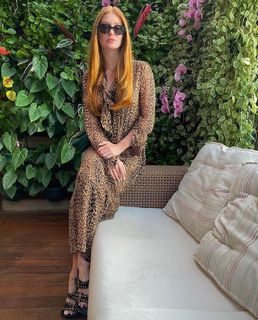 Marina Ruy Barbosa feet photo thumbnail
