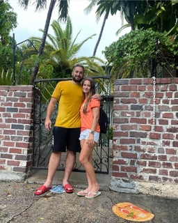 Karolina Kowalkiewicz feet photo thumbnail