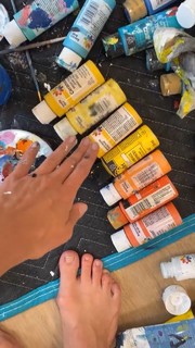 Gabbie Hanna feet photo thumbnail