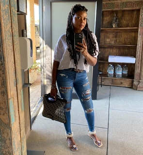 Taraji P. Henson feet photo thumbnail